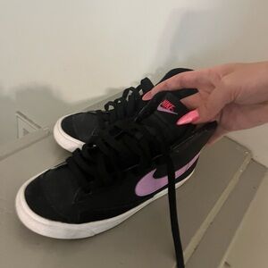 Nike Black and Pink Low-Top Sneakers